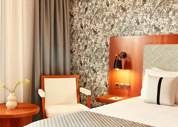 Zeus Essence Ramada By Wyndham Athens